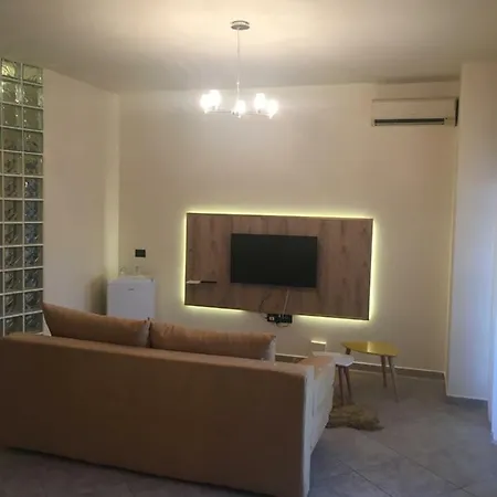 Matis Center Apartament Apartment Tirana